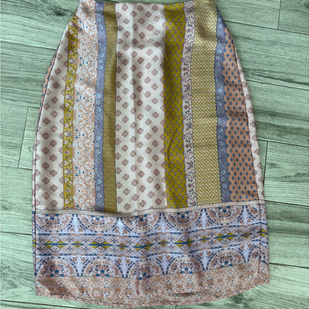 Dress Forum Green Tan Midi Pencil Skirt Resort Wear